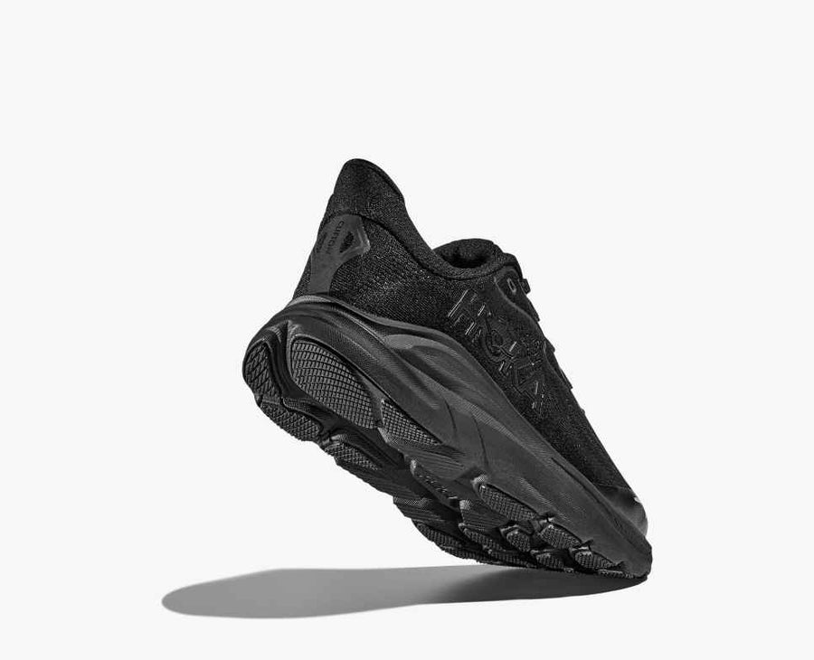 Hoka Clifton 10 Big Kids | Black/Black