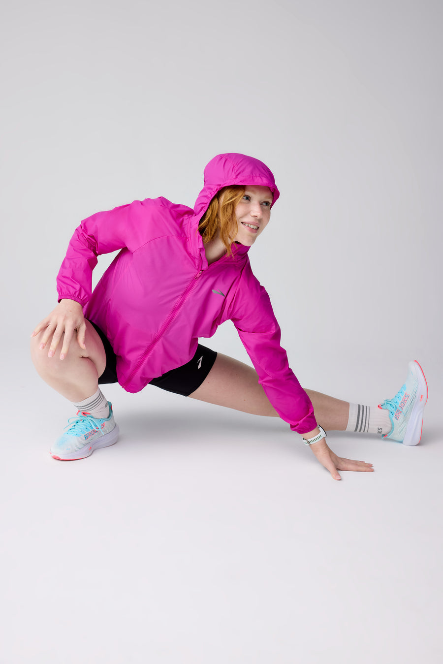 Brooks Packable Canopy Jacket Wms | Magenta