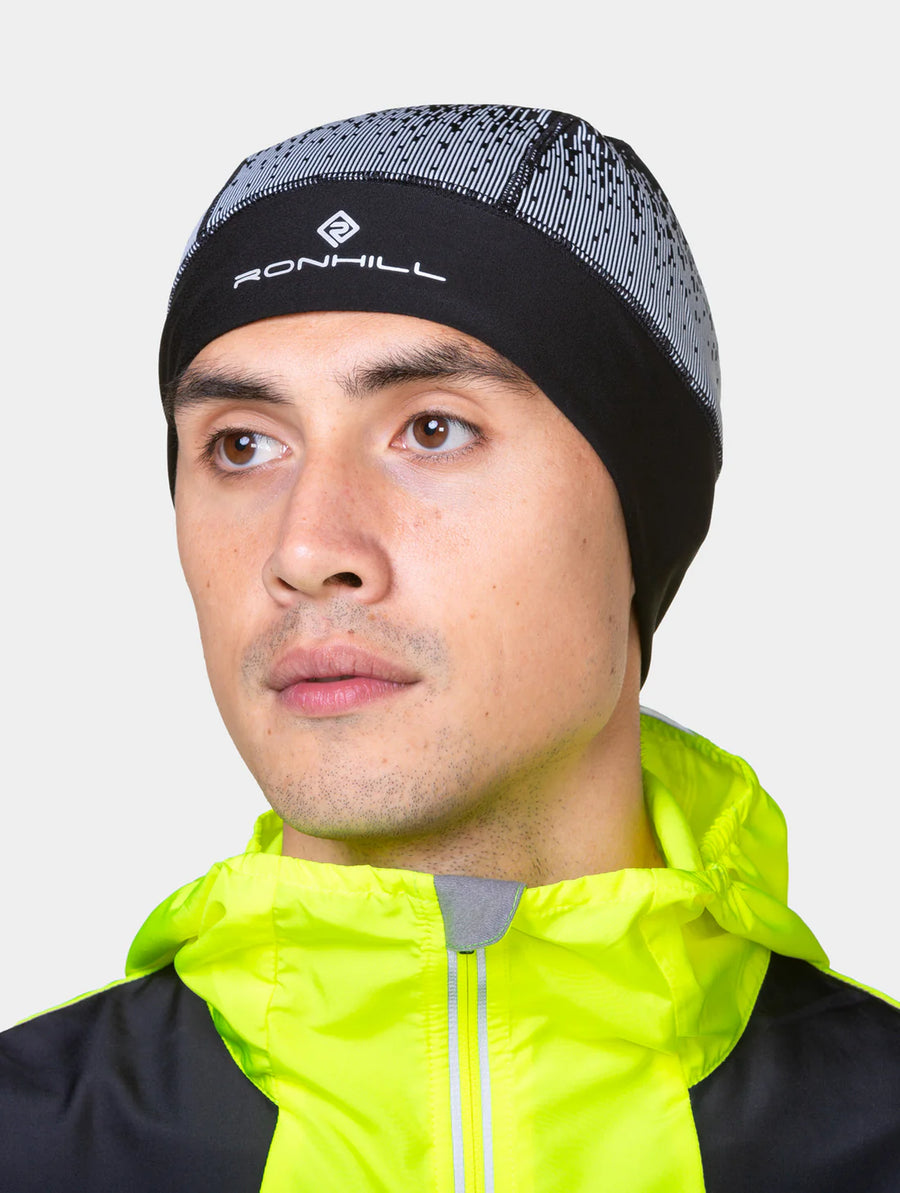 Ron Hill Reflect Beanie | Black/Reflect